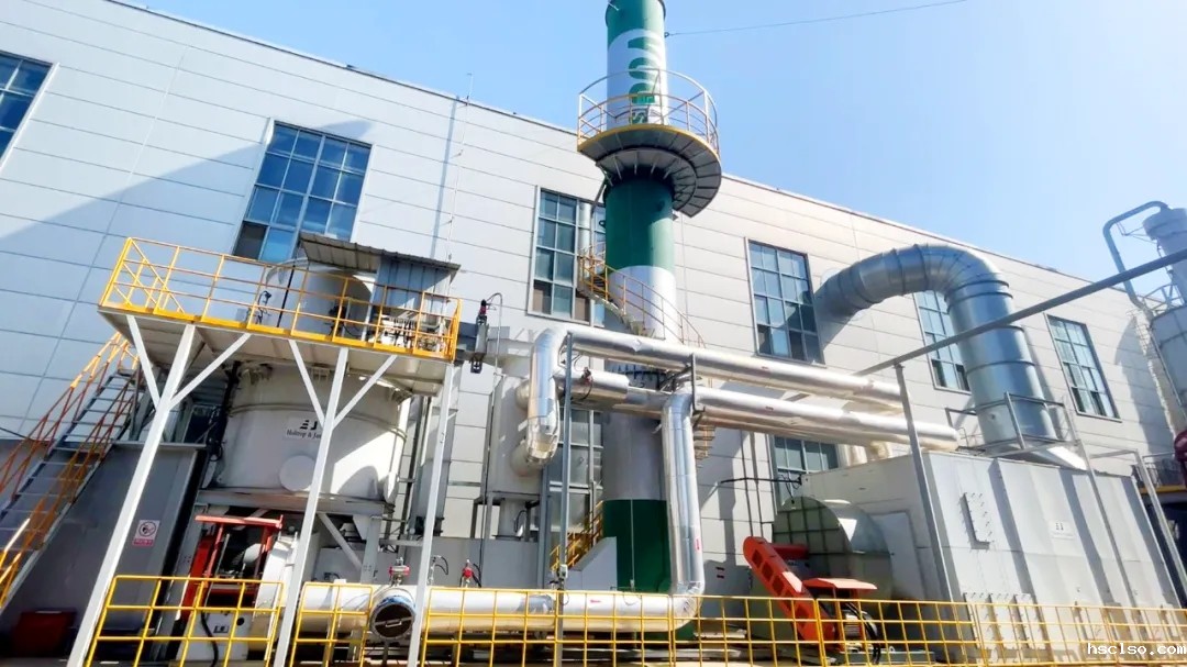 1714297922121517.jpg 640.webp (11).jpg